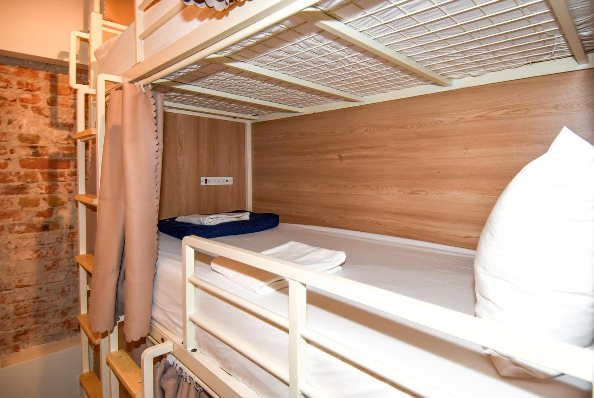 Caravan Hostel Dc Вашингтон Экстерьер фото